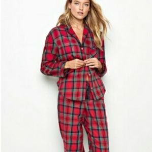 Victoria's Secret Flannel  Plaid Christmas Pajamas